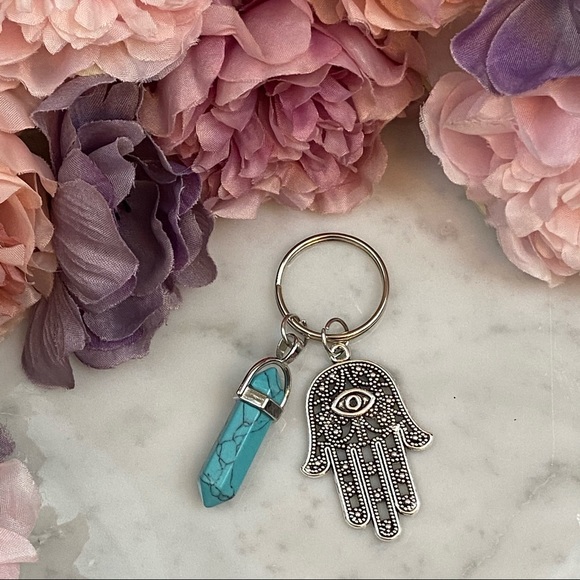 Natural Turquoise Quartz Stone Hamsa Hand Keychain - Picture 1 of 8